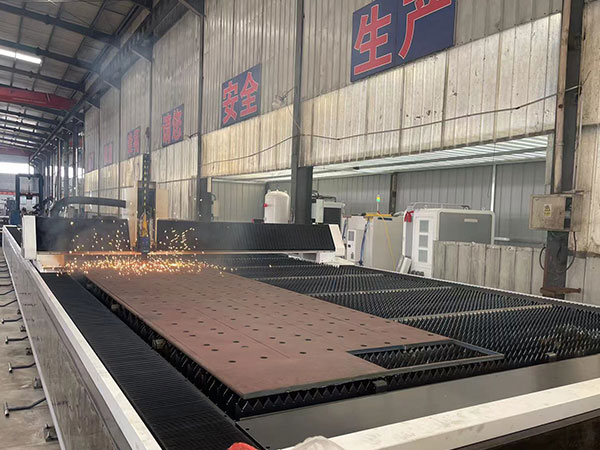 12000瓦激光切割设备对外加工异型